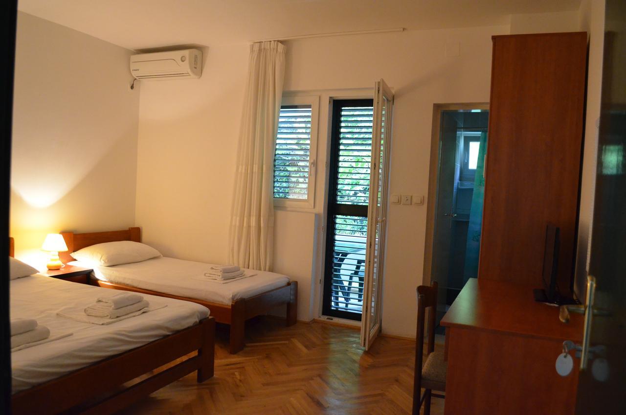 Amarillo Apartments Budva Eksteriør billede