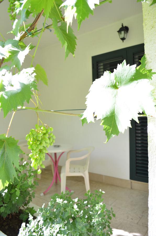 Amarillo Apartments Budva Eksteriør billede