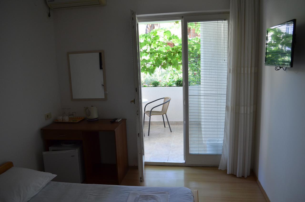 Amarillo Apartments Budva Eksteriør billede