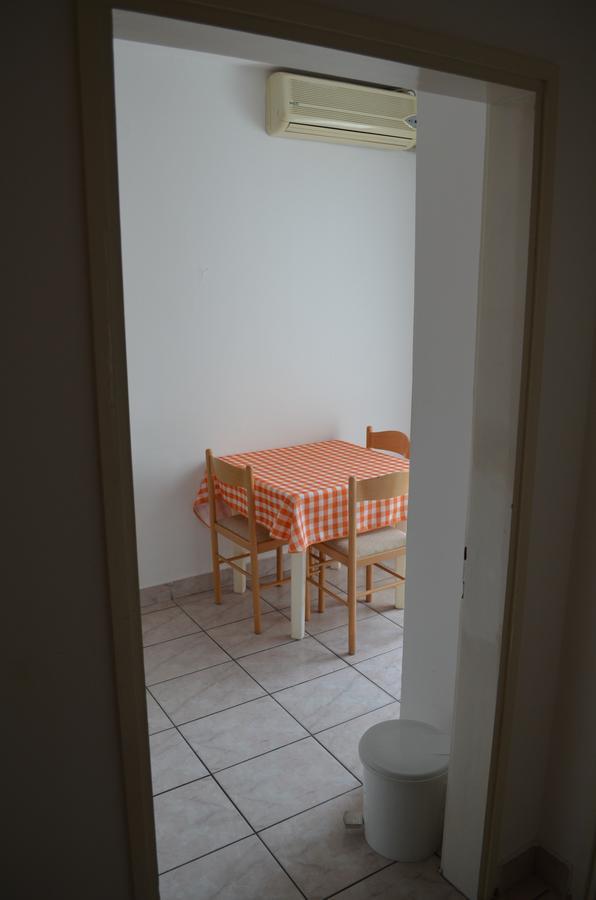 Amarillo Apartments Budva Eksteriør billede