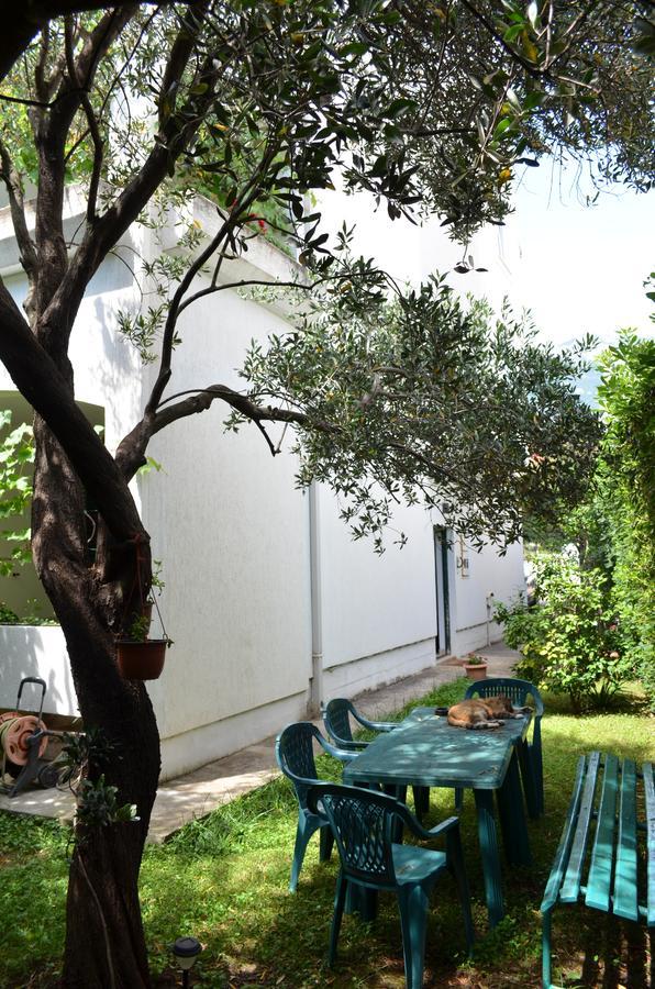Amarillo Apartments Budva Eksteriør billede