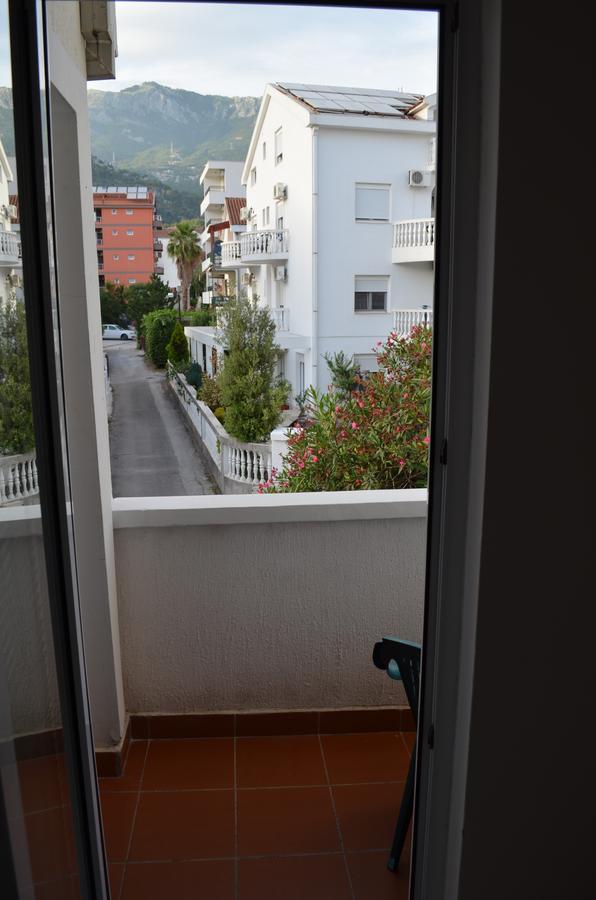 Amarillo Apartments Budva Eksteriør billede