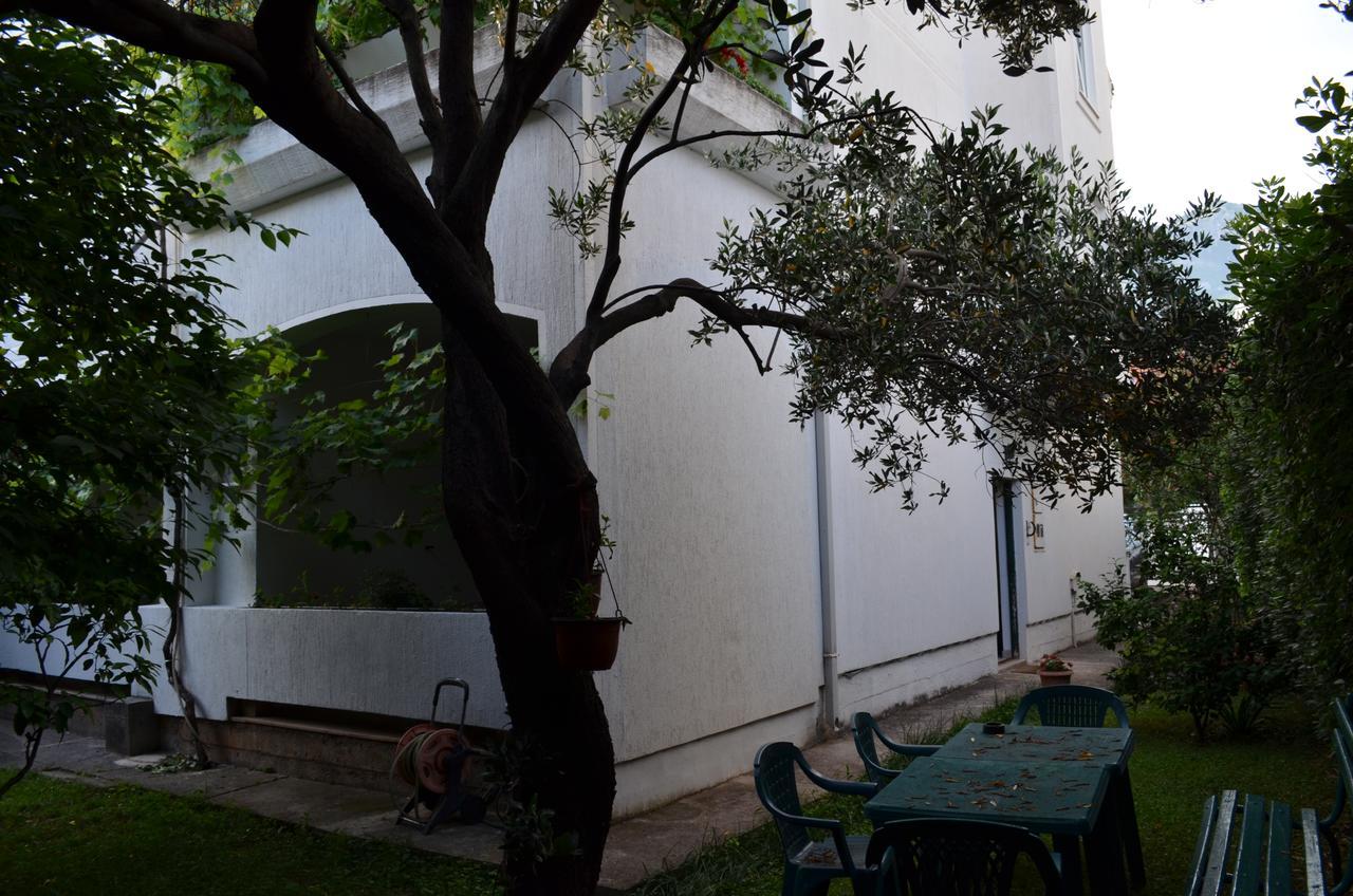 Amarillo Apartments Budva Eksteriør billede